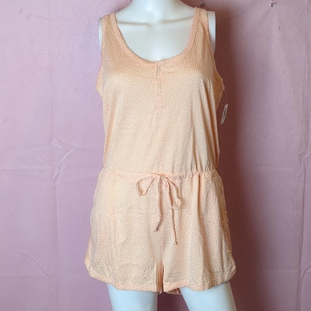 Love by Gap Peach Dotted Drawstring Waist Sleeveless Romper size Medium